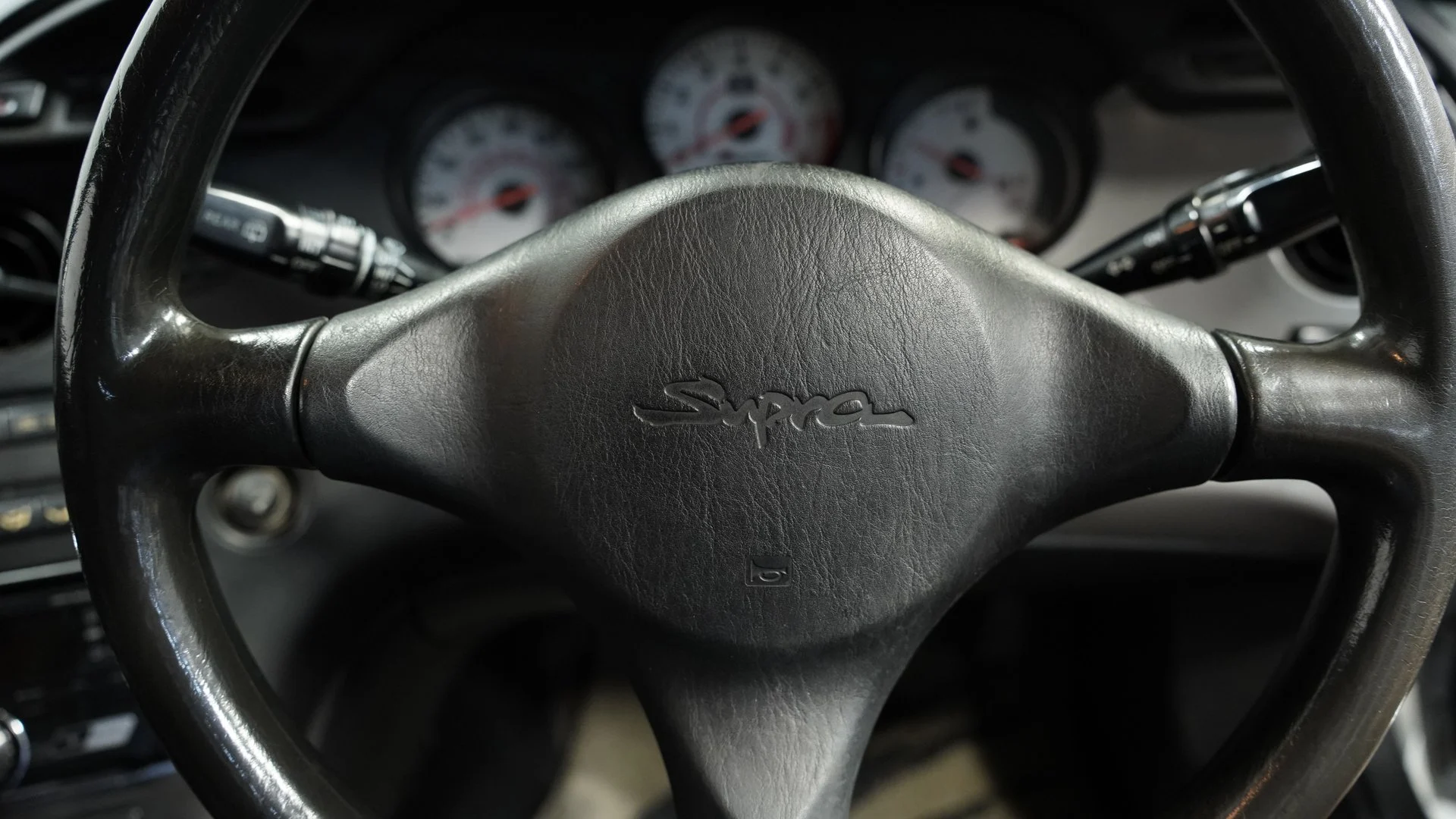 Toyota Supra 1995 - foto 19
