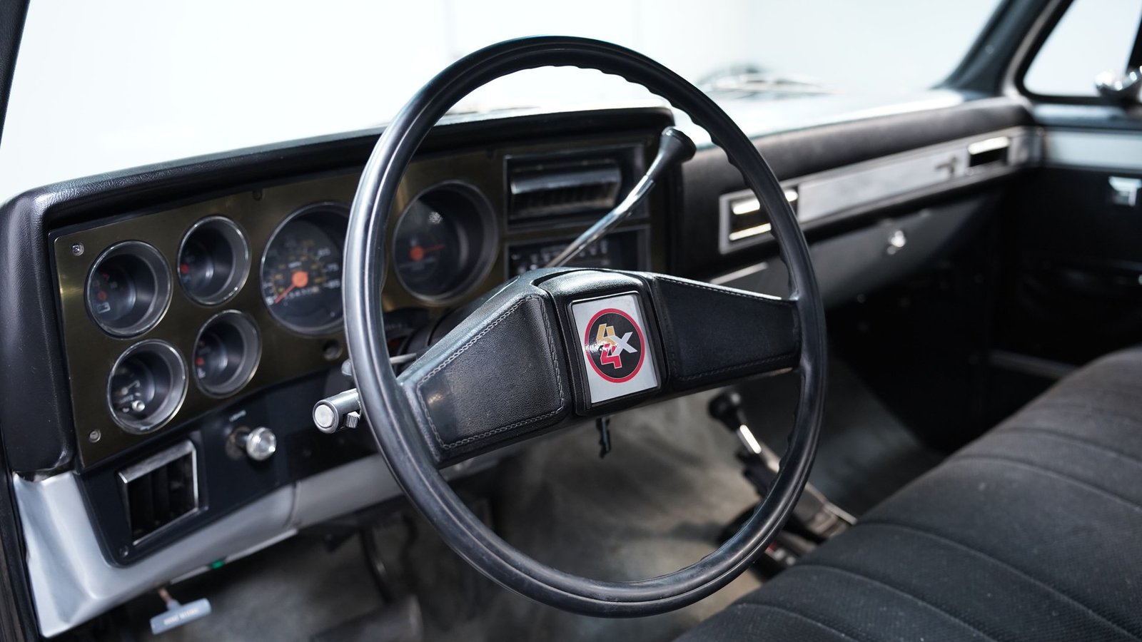 Chevrolet Silverado K10 4x4 1985 - Imagem 18