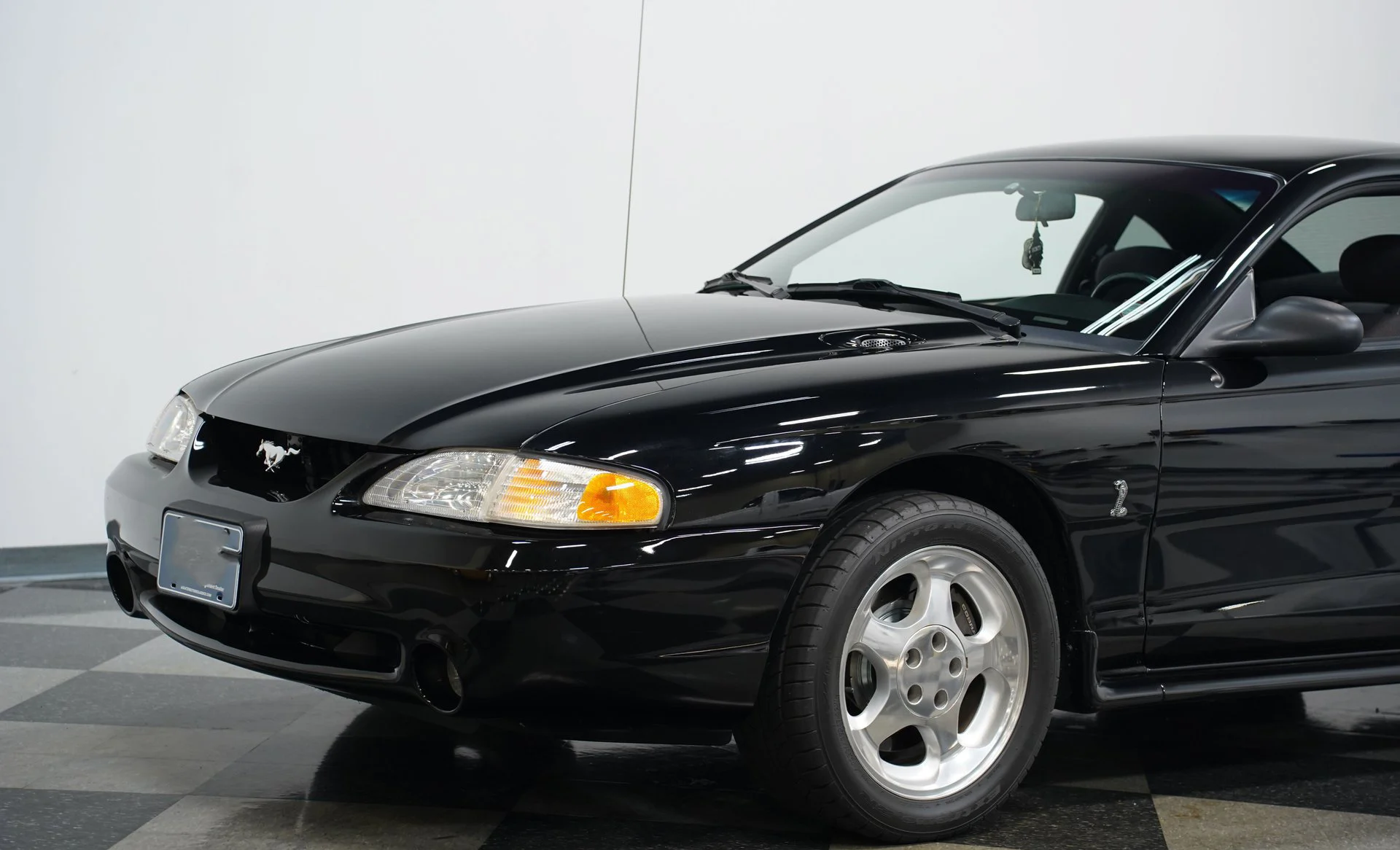 Ford Mustang SVT Cobra 1995 - foto 16