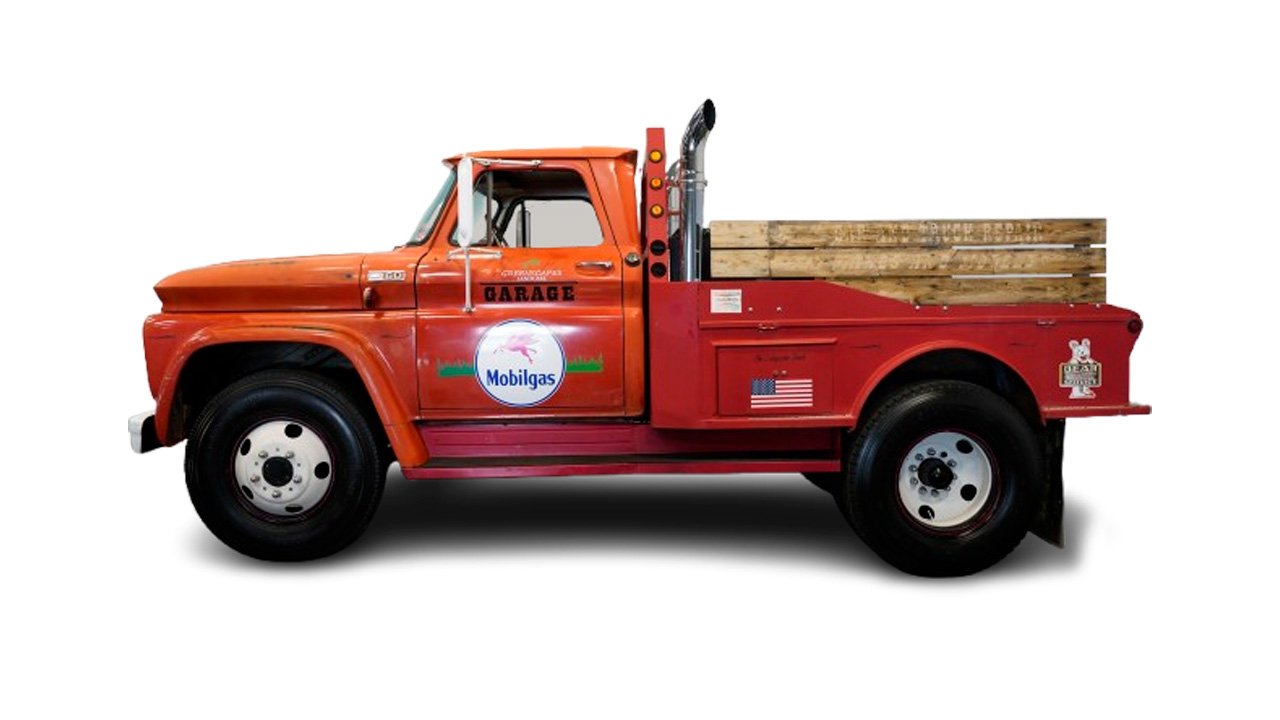 Chevrolet 1965 C60 Dually