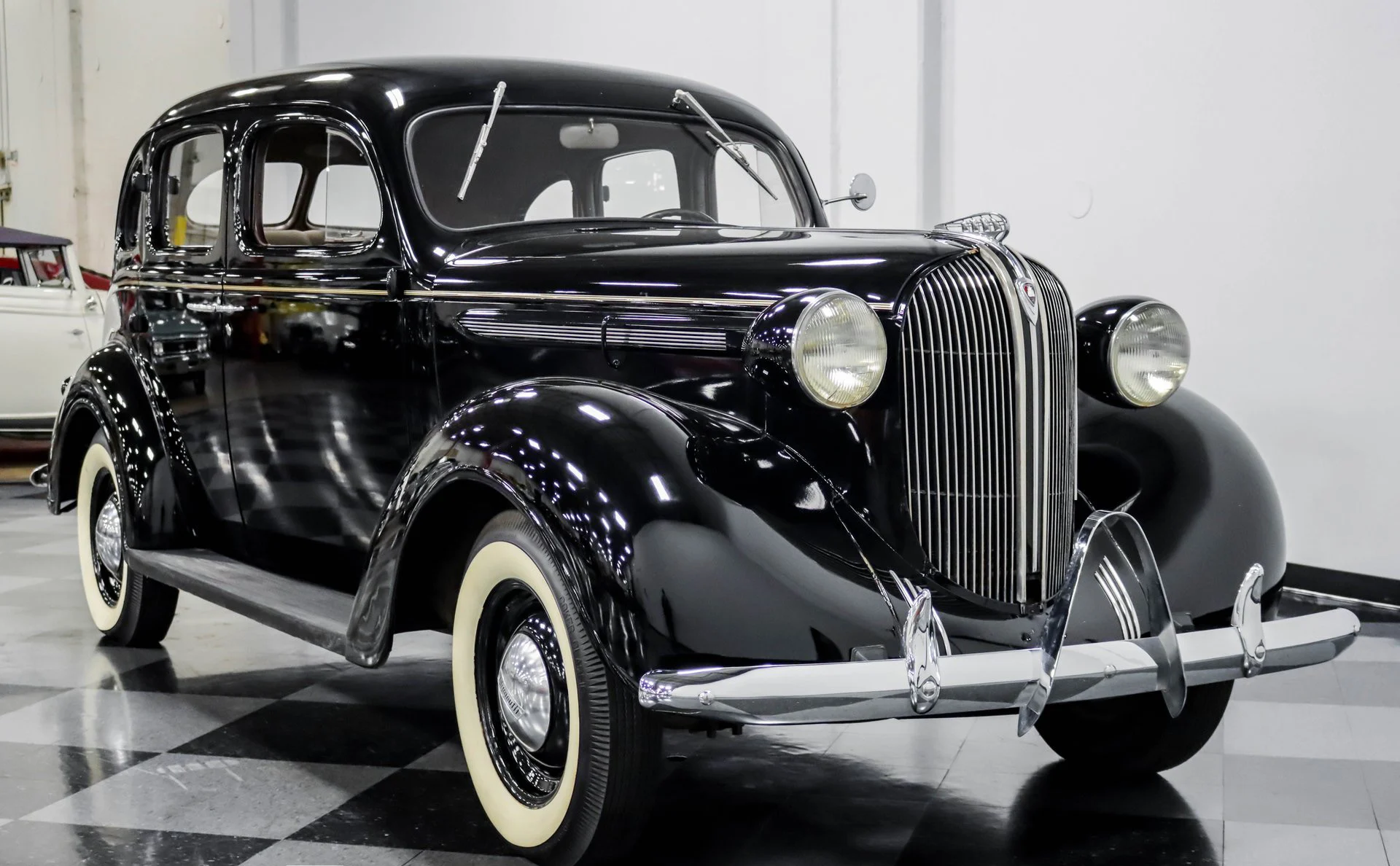 Plymouth Sedan DeLuxe 1938 - foto 25