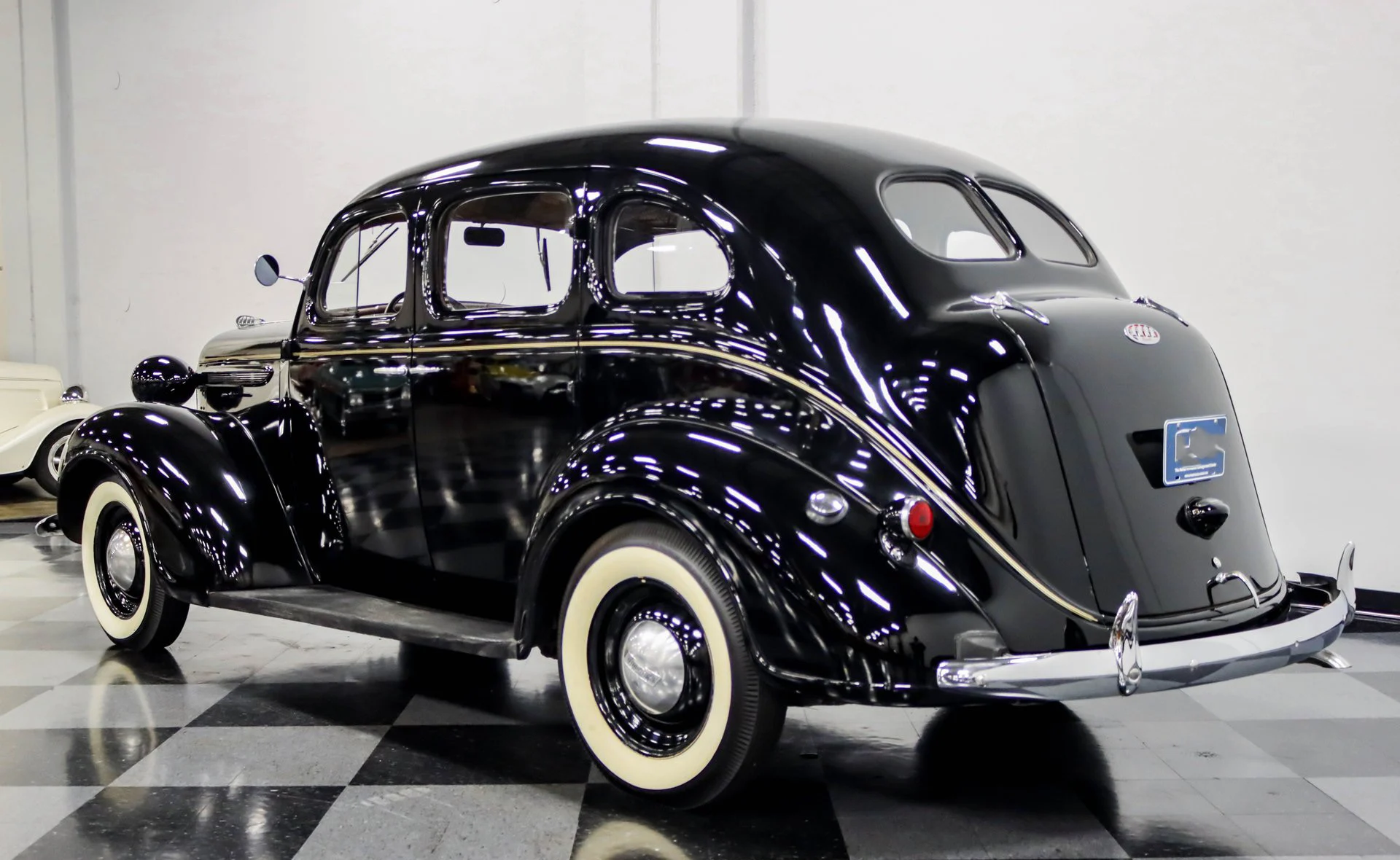 Plymouth Sedan DeLuxe 1938 - foto 32