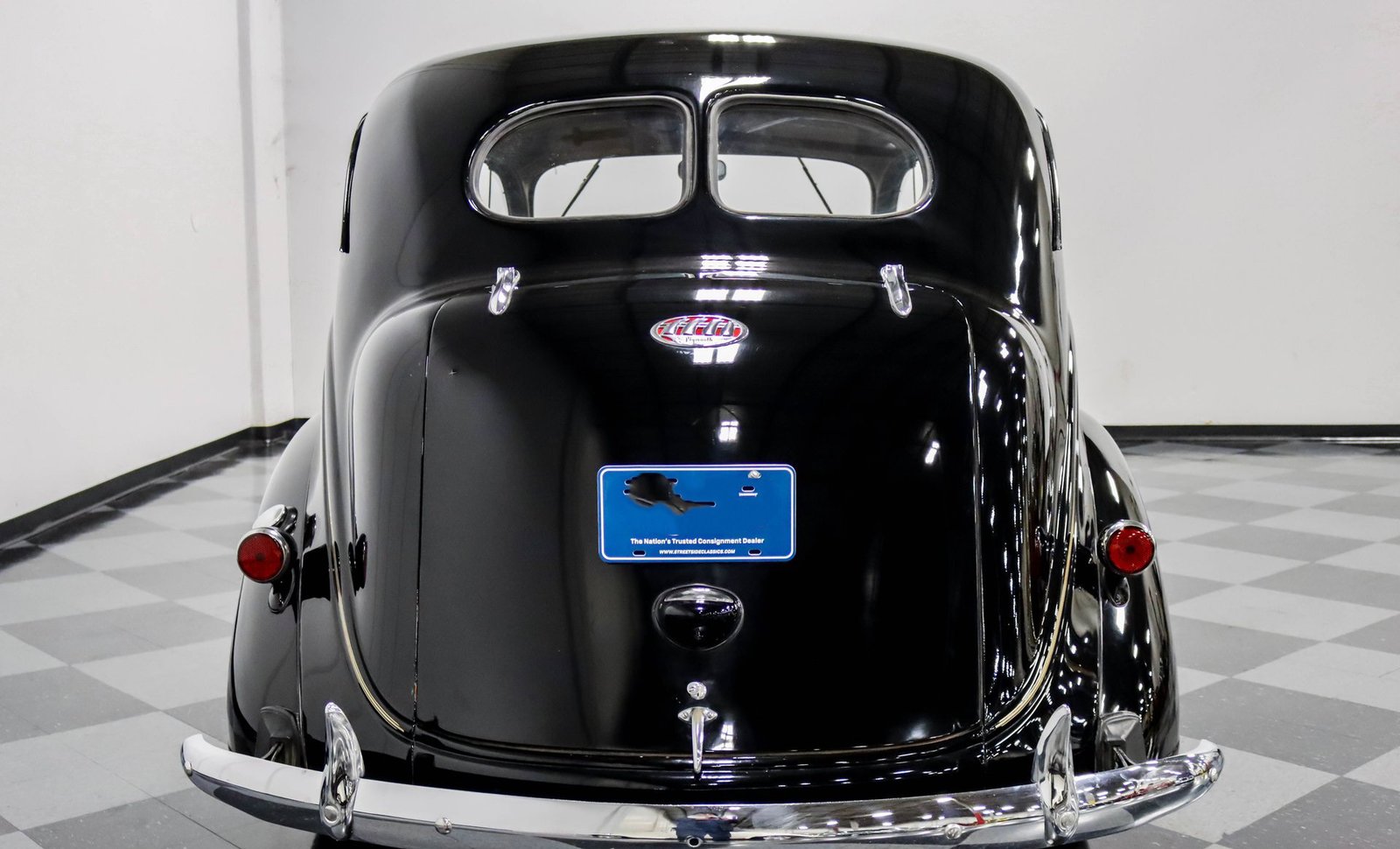 Plymouth 1938 Sedan de luxo com 4 portas - Imagem 30