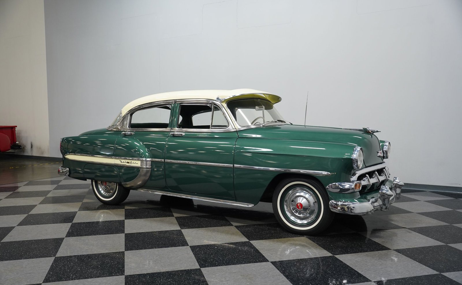 Chevrolet 1954 Bel Air Sedan de 4 portas - Imagem 24
