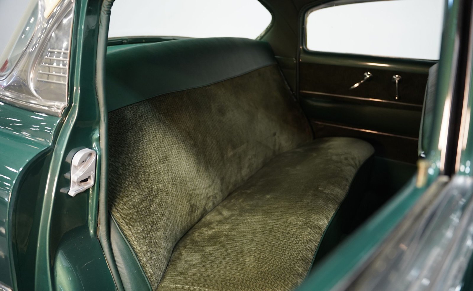 Chevrolet 1954 Bel Air Sedan de 4 portas - Imagem 7