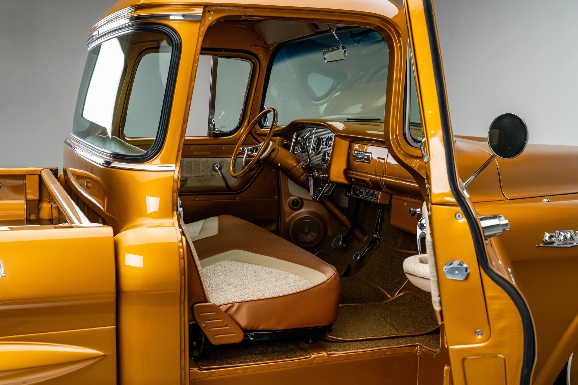 Caminhonete GMC 100 de 1959 - Imagem 5