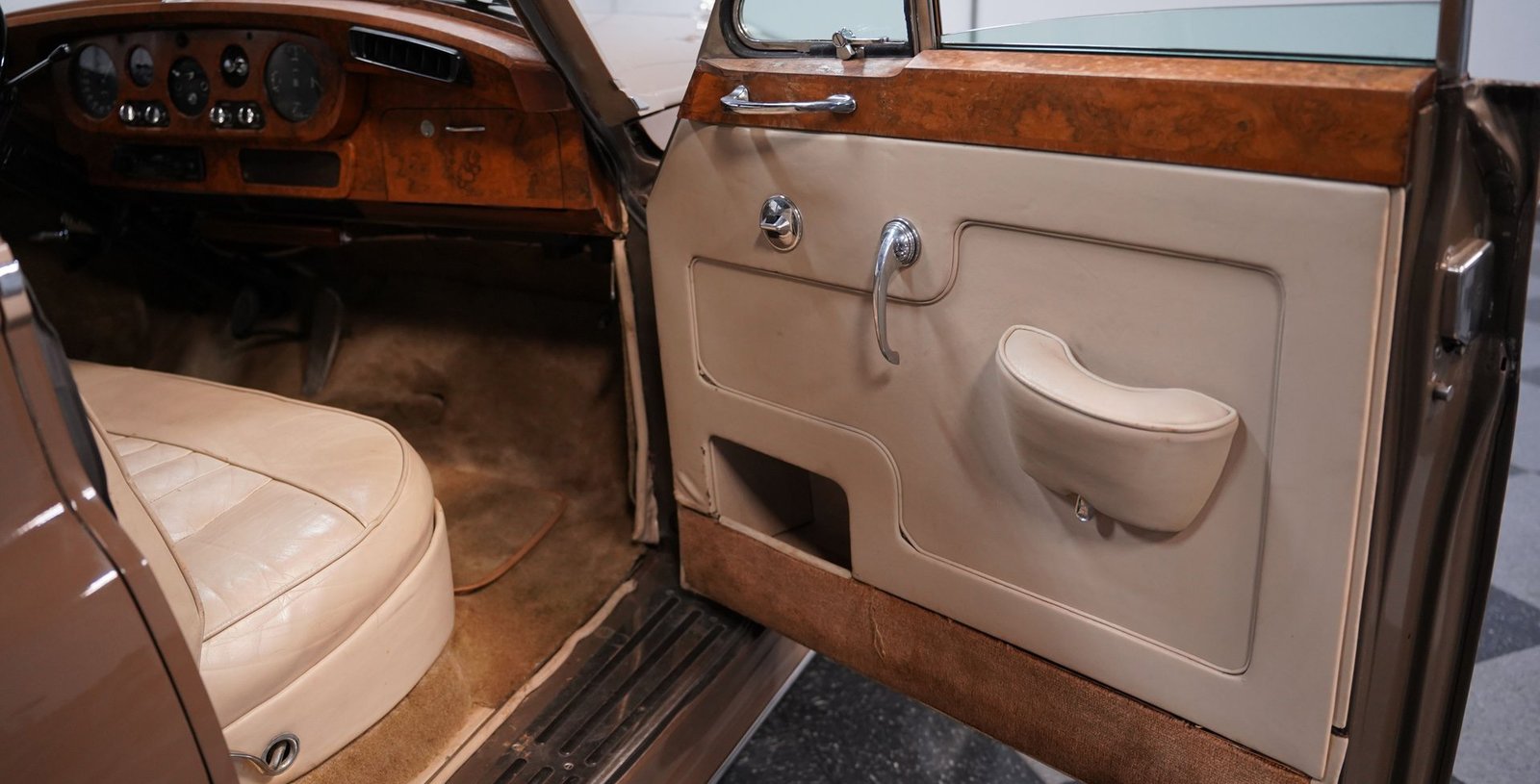 Bentley de 1960 Salão S2 - Imagem 4