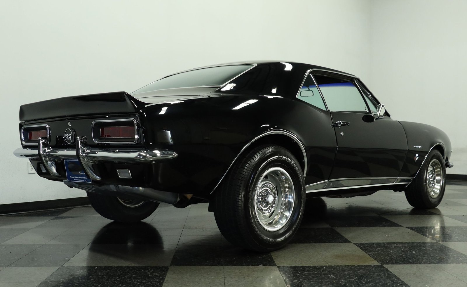 Chevrolet 1967 Camaro RS Restomod - Imagem 21