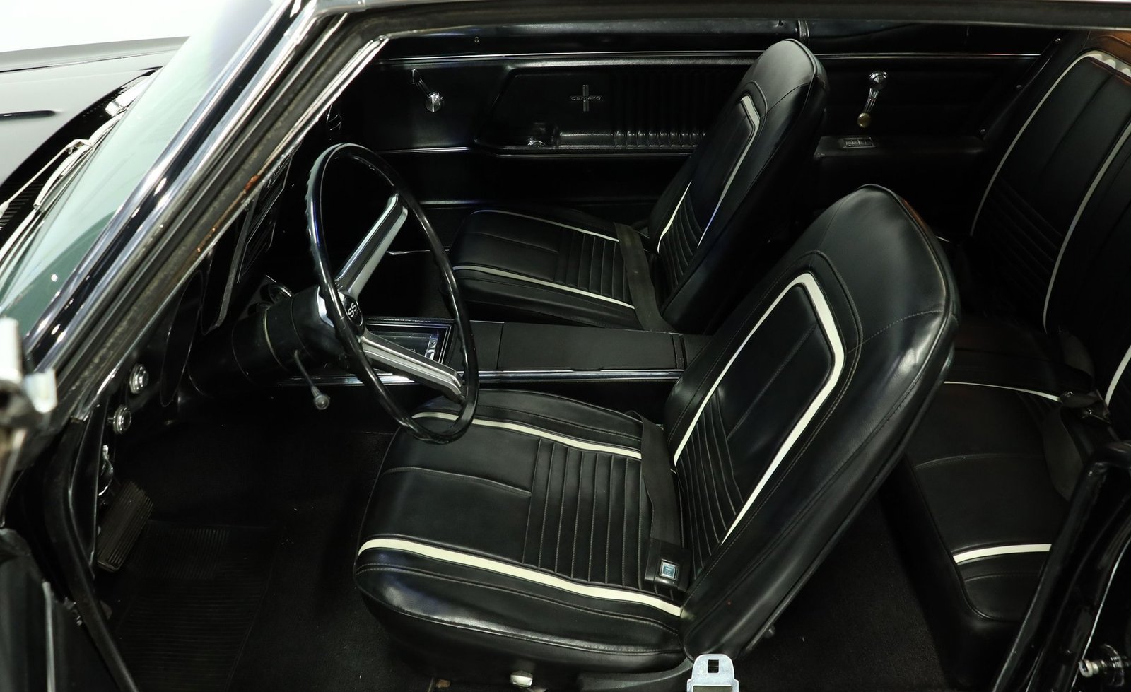 Chevrolet 1967 Camaro RS Restomod - Imagem 15