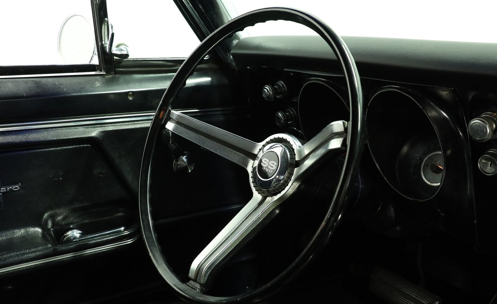 Chevrolet 1967 Camaro RS Restomod - Imagem 4