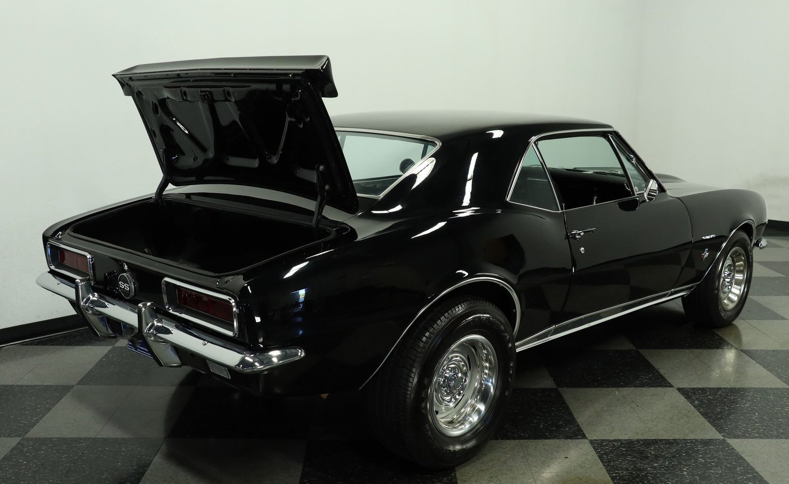 Chevrolet 1967 Camaro RS Restomod - Imagem 2