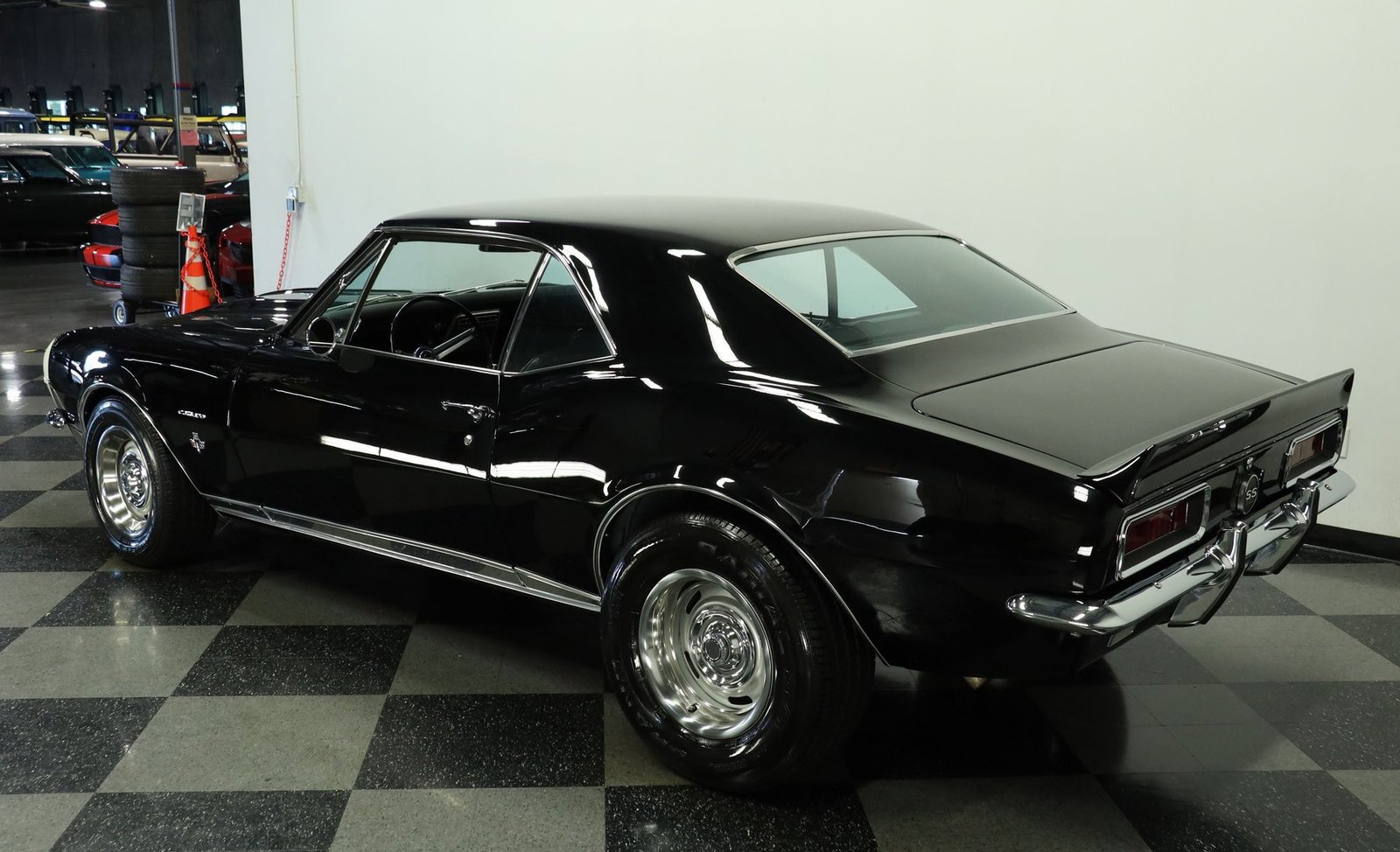 Chevrolet 1967 Camaro RS Restomod - Imagem 34