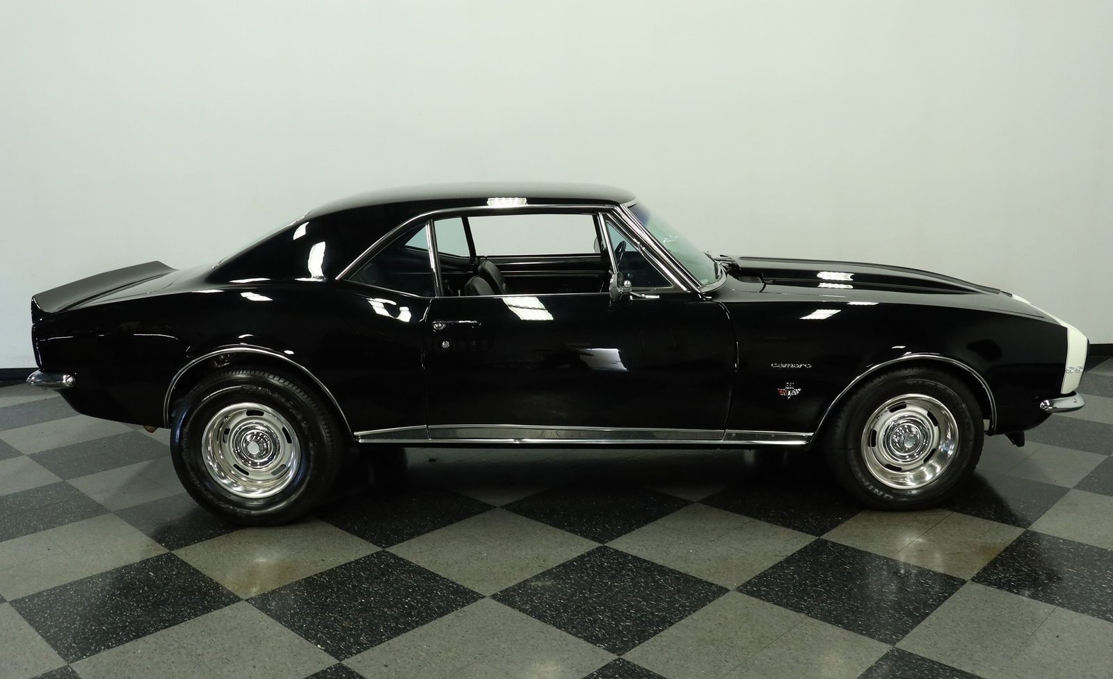 Chevrolet 1967 Camaro RS Restomod - Imagem 29