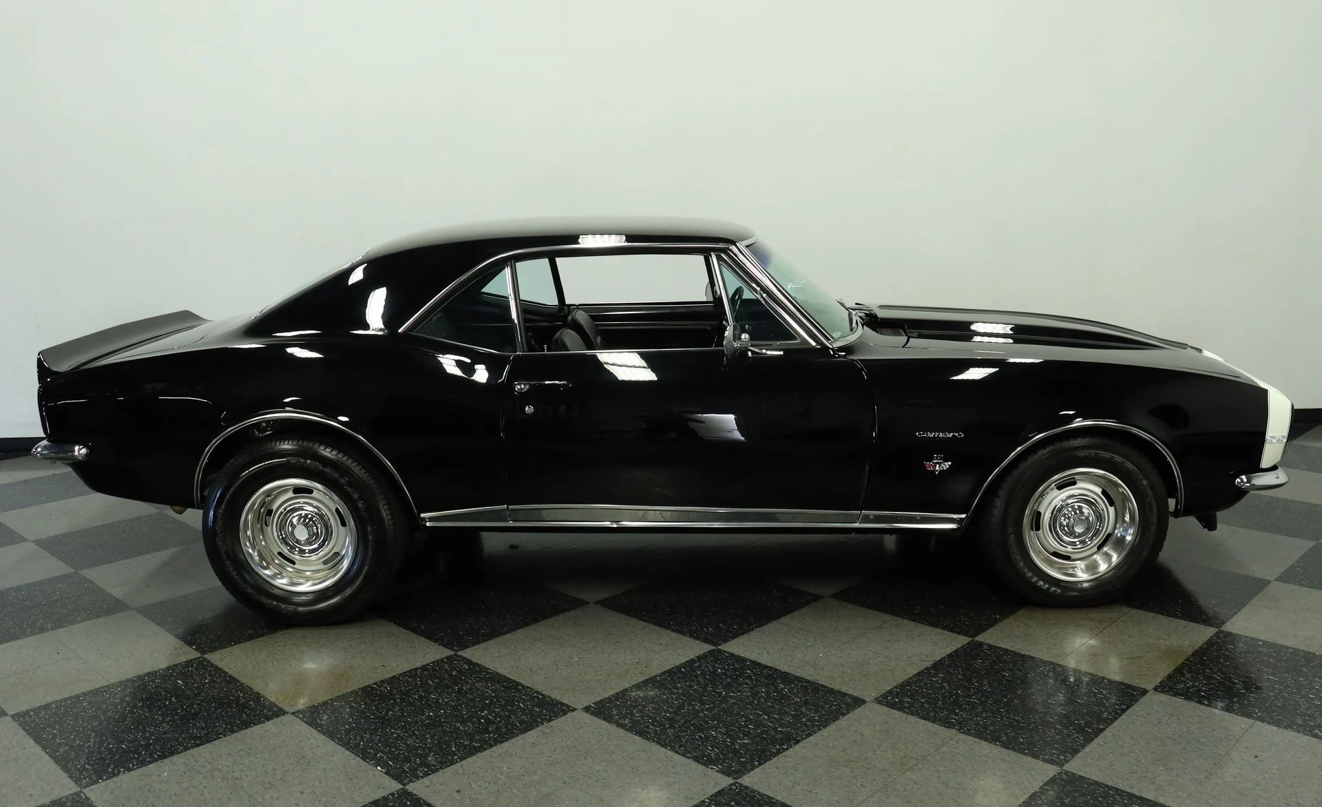 Chevrolet Camaro RS Restomod 1967 - foto 29