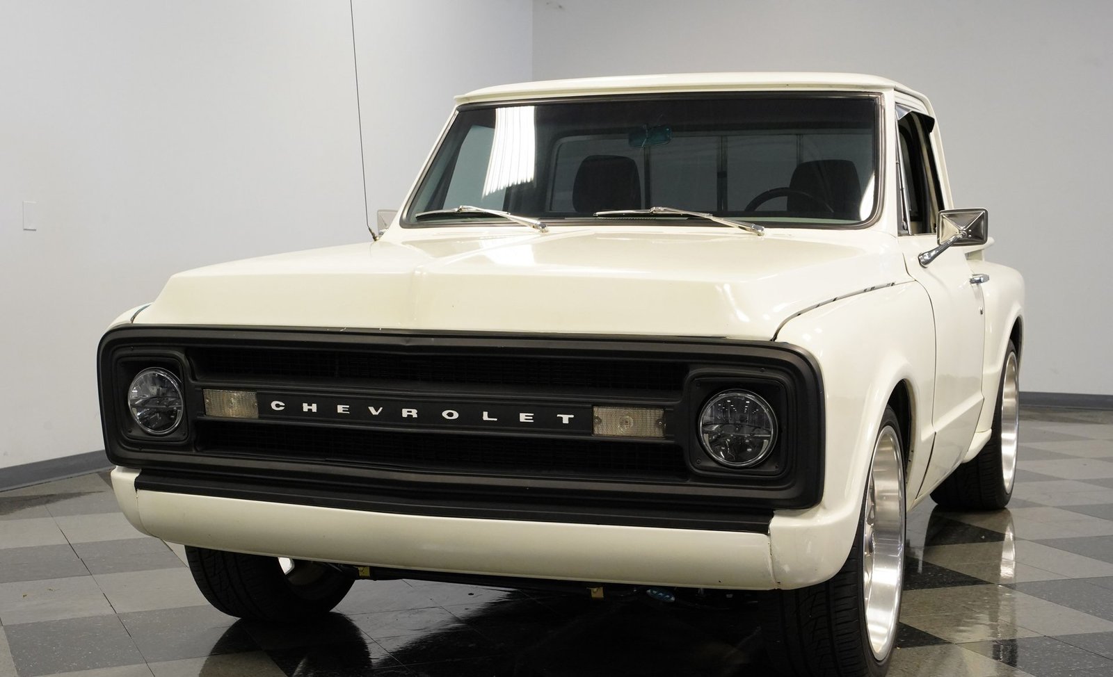 Chevrolet 1970 C10 Stepside Restomod - Imagem 21