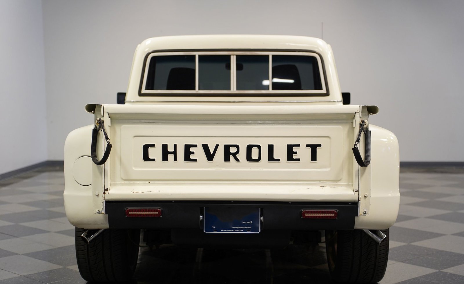 Chevrolet 1970 C10 Stepside Restomod - Imagem 17