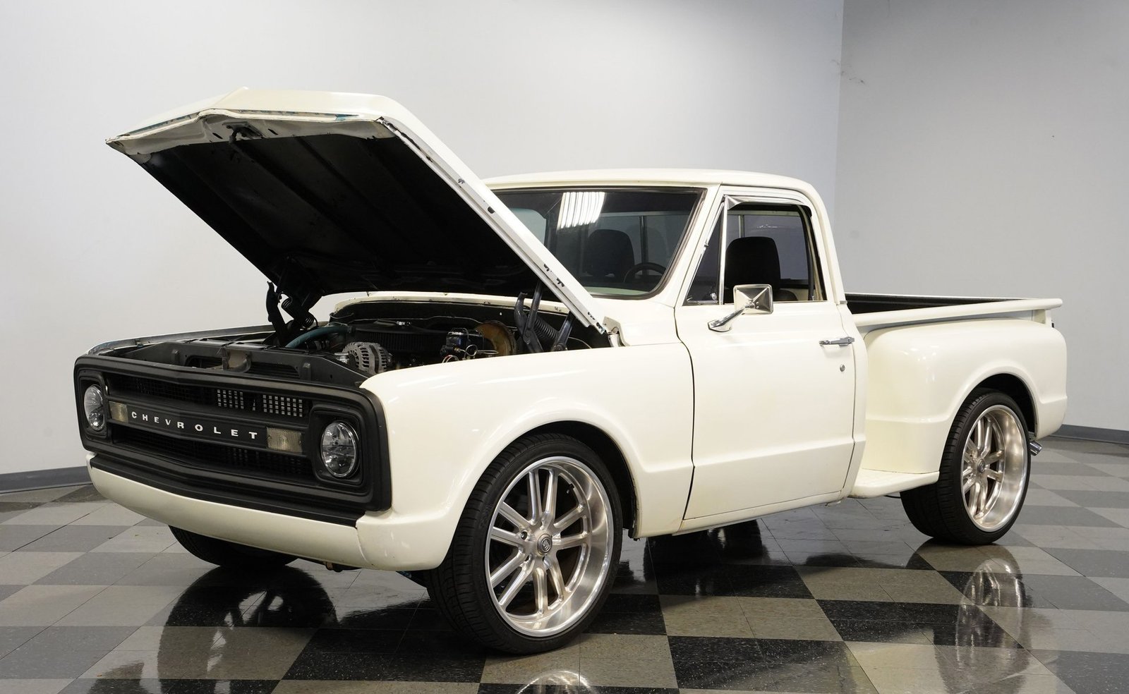Chevrolet 1970 C10 Stepside Restomod - Imagem 15