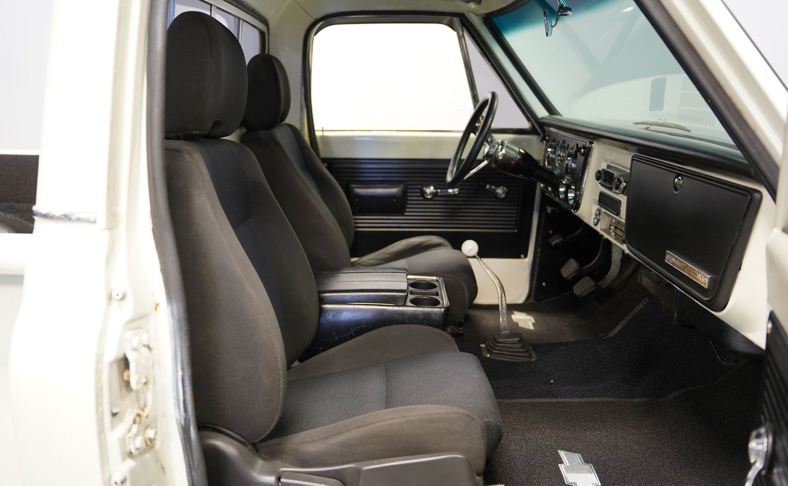 Chevrolet 1970 C10 Stepside Restomod - Imagem 6