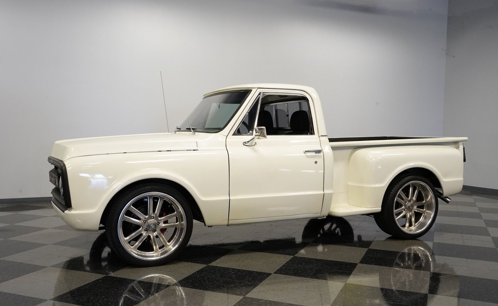 Chevrolet 1970 C10 Stepside Restomod - Imagem 31