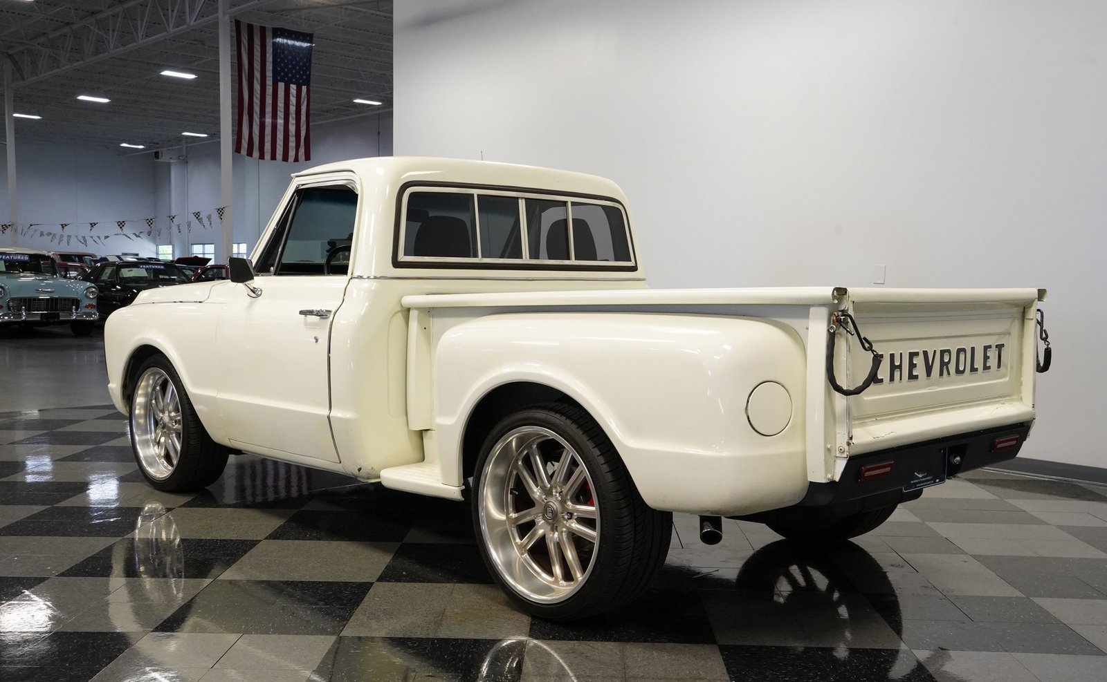 Chevrolet 1970 C10 Stepside Restomod - Imagem 28