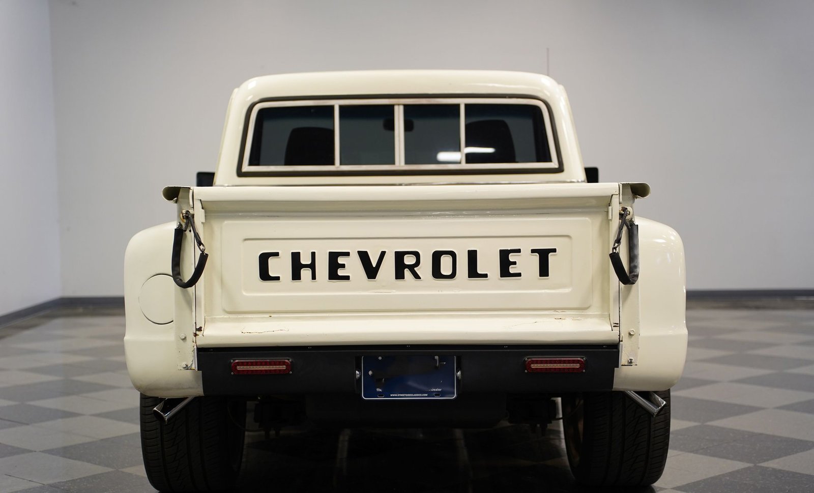 Chevrolet 1970 C10 Stepside Restomod - Imagem 27
