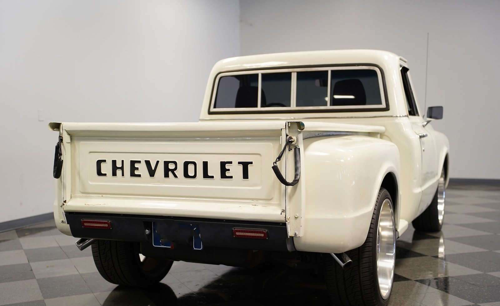 Chevrolet 1970 C10 Stepside Restomod - Imagem 26