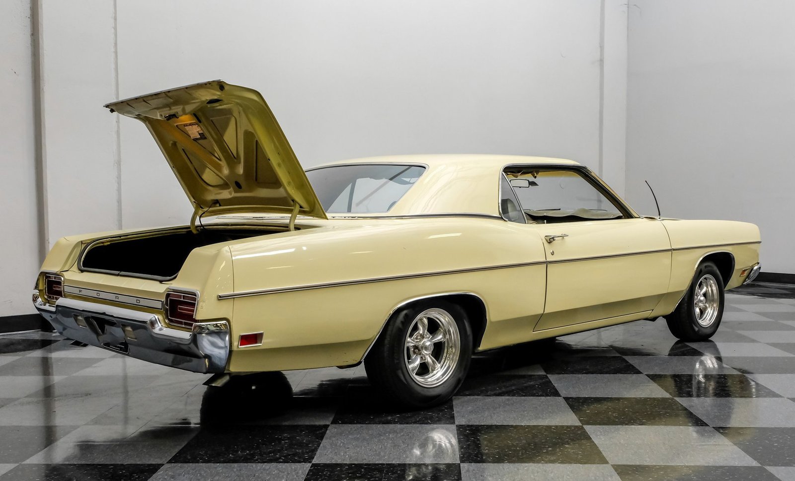 Ford 1970 Galaxie 500 - Imagem 3