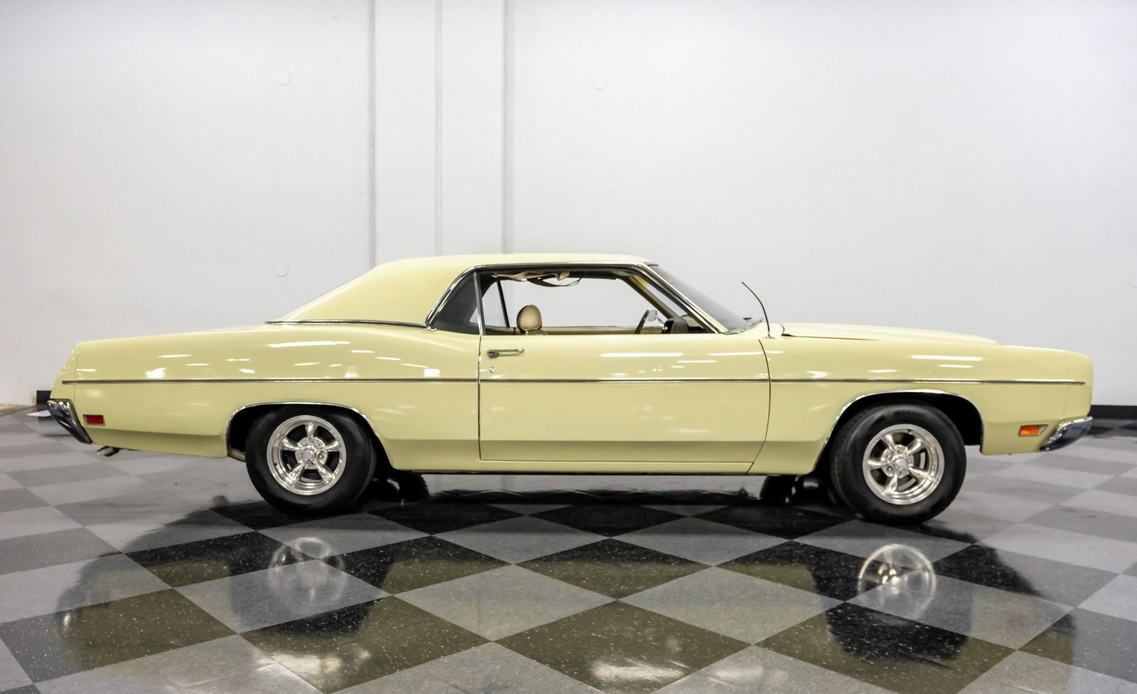 Ford 1970 Galaxie 500 - Imagem 32