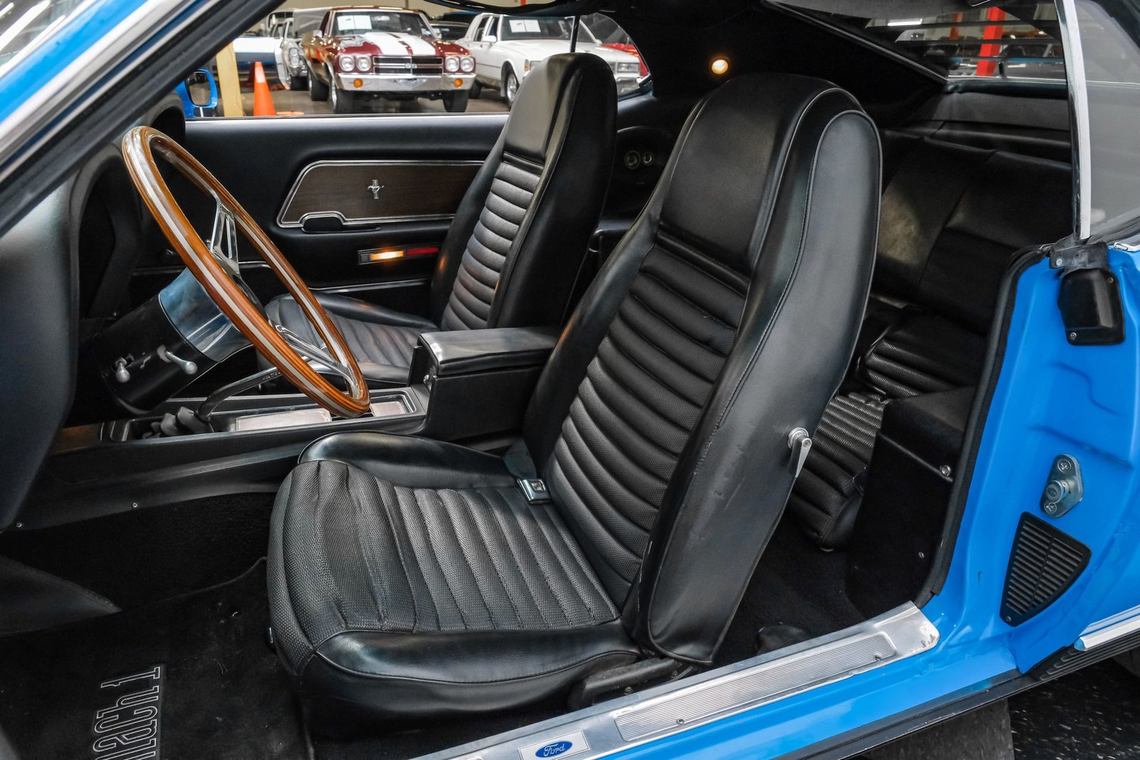 Ford 1970 Mustang Mach 1 - Imagem 11