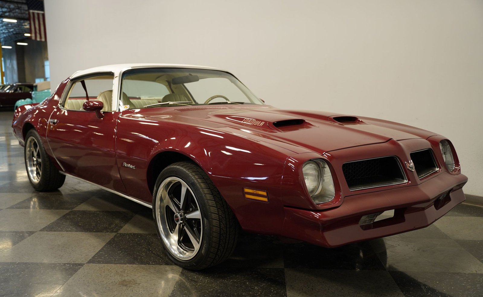 Pontiac 1976 Firebird Formula 400 - Imagem 22