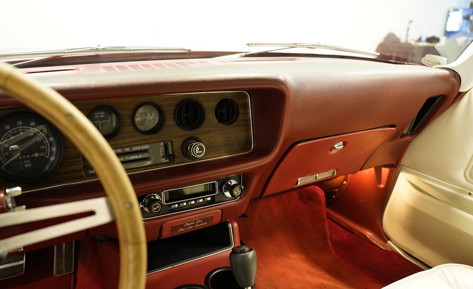 Pontiac 1976 Firebird Formula 400 - Imagem 10