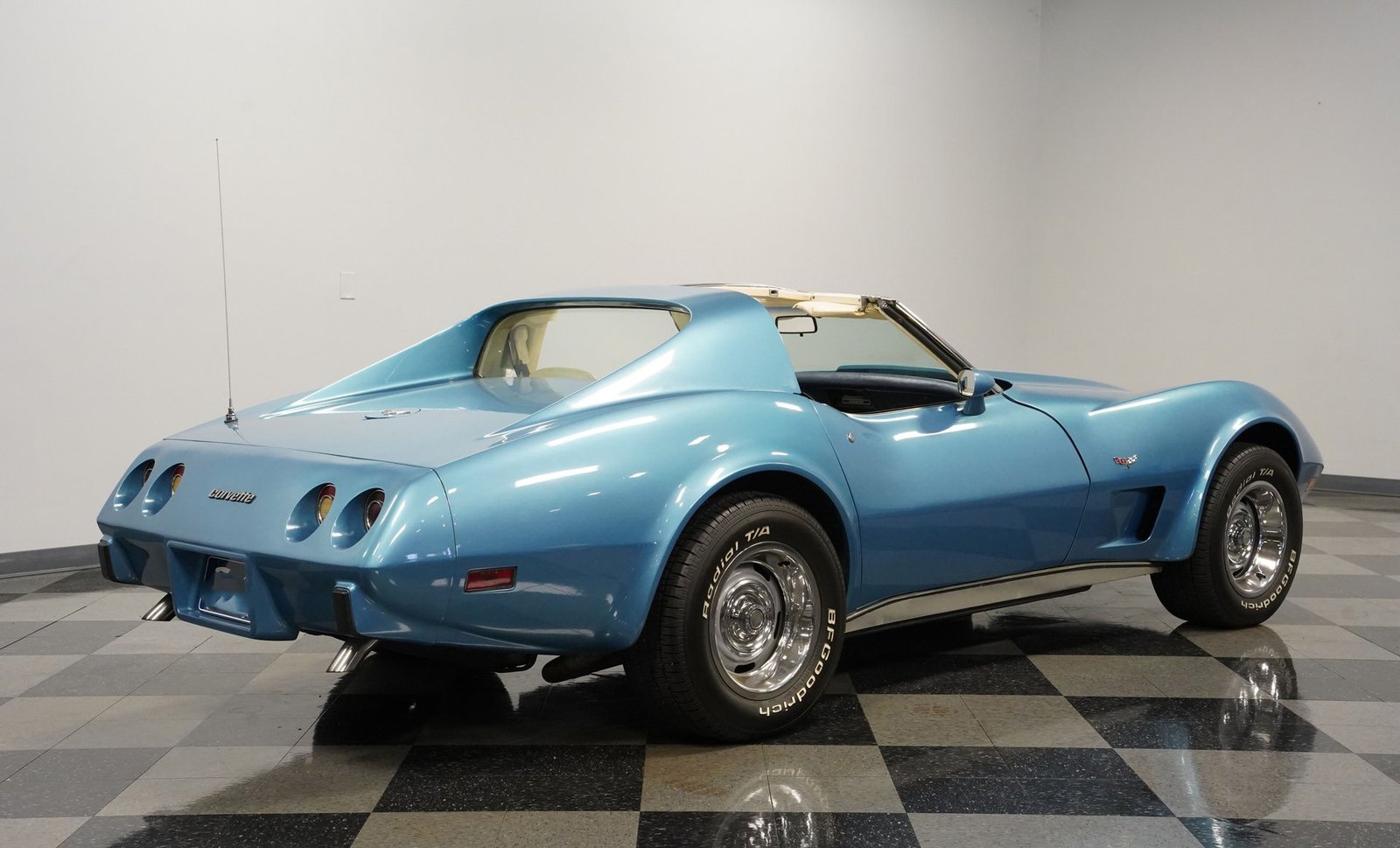 Chevrolet 1977 Corveta - Imagem 24