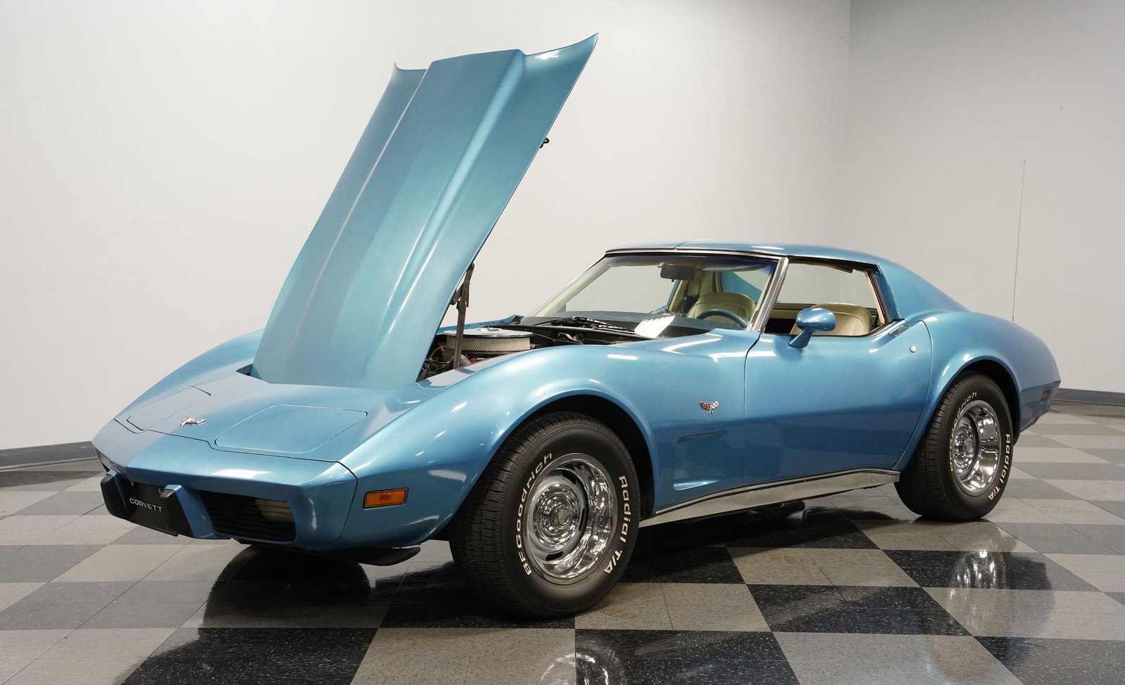 Chevrolet 1977 Corveta - Imagem 15