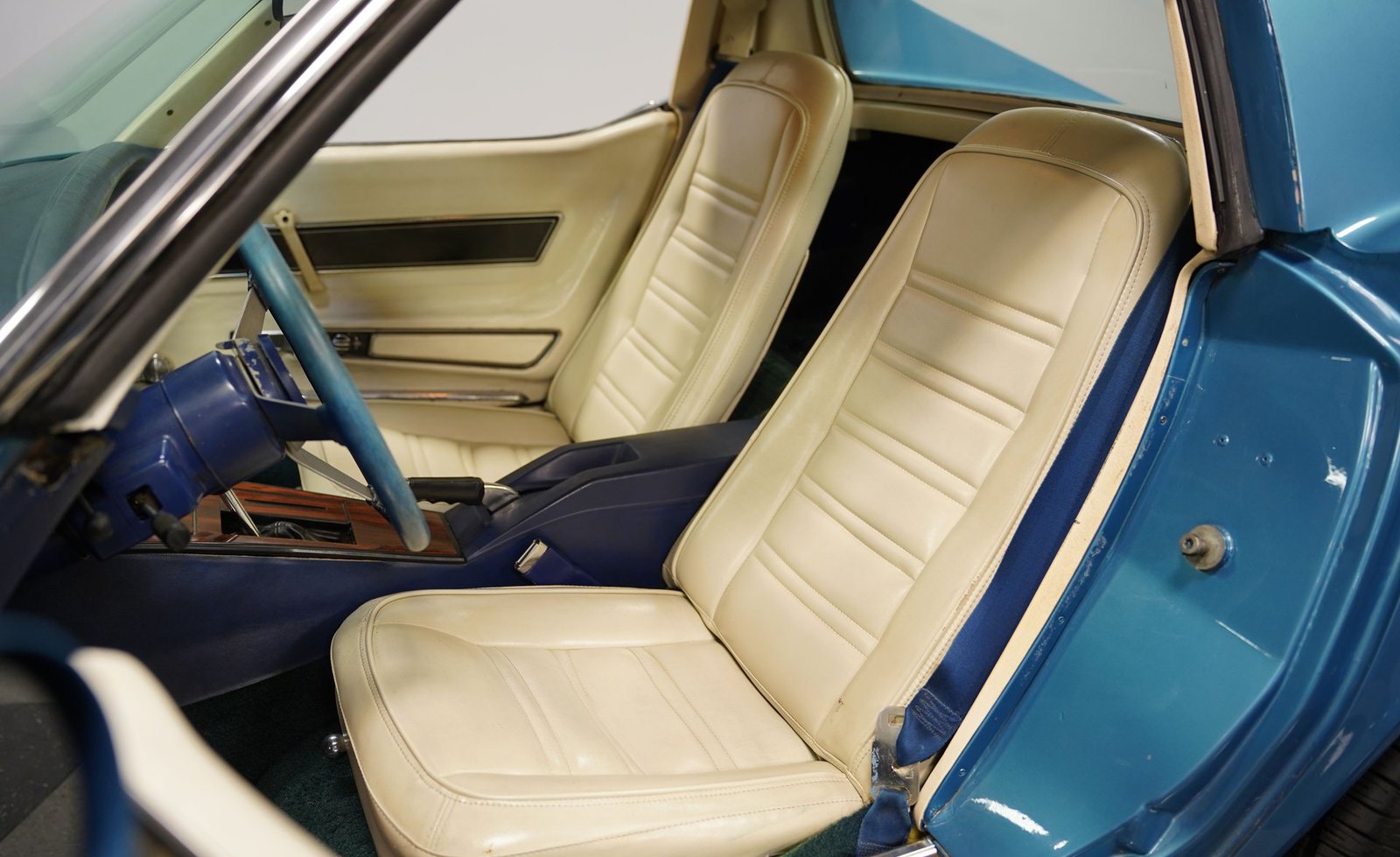 Chevrolet 1977 Corveta - Imagem 3