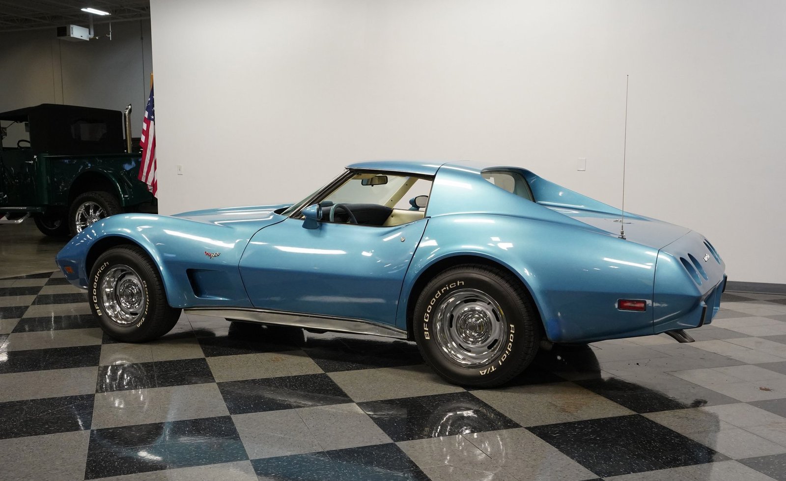 Chevrolet 1977 Corveta - Imagem 28