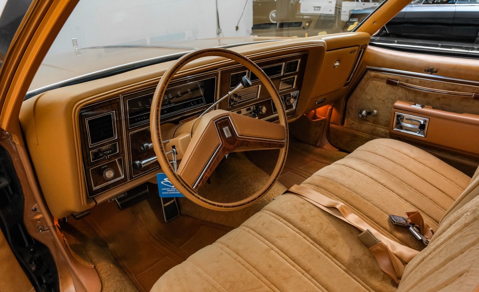 Oldsmobile 1978 Delta 88 Royale - Imagem 44