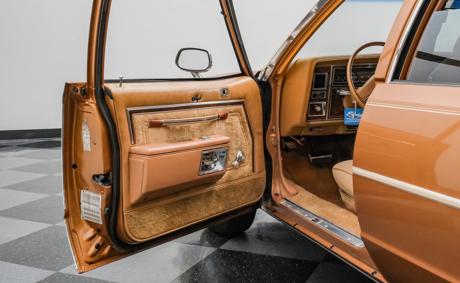 Oldsmobile 1978 Delta 88 Royale - Imagem 22
