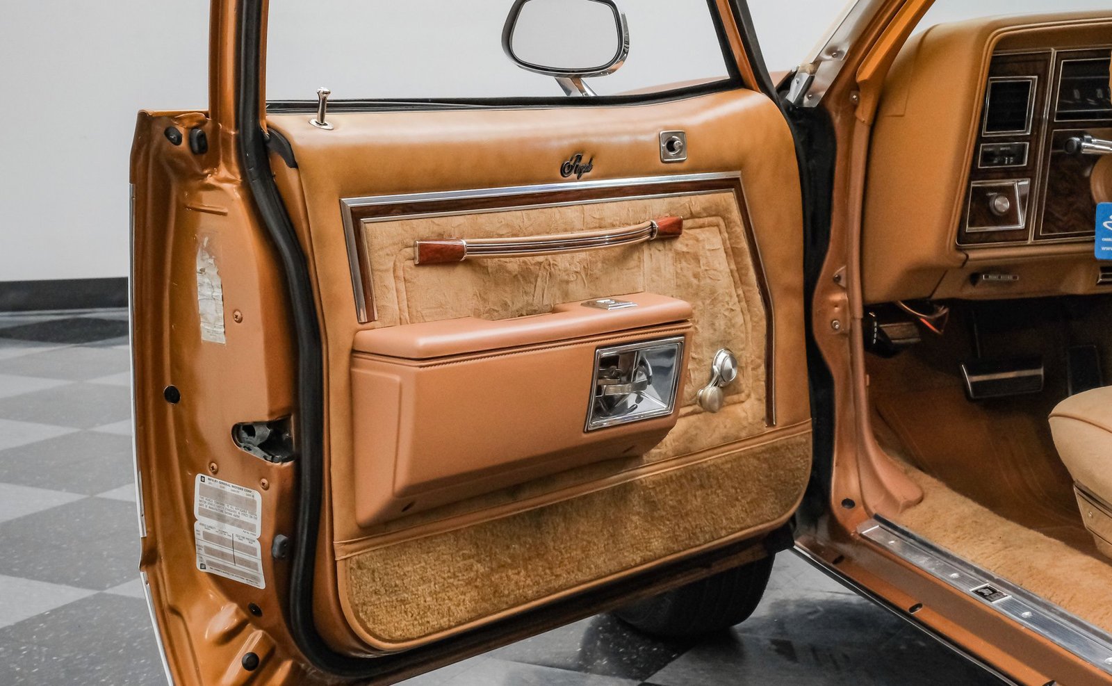 Oldsmobile 1978 Delta 88 Royale - Imagem 21