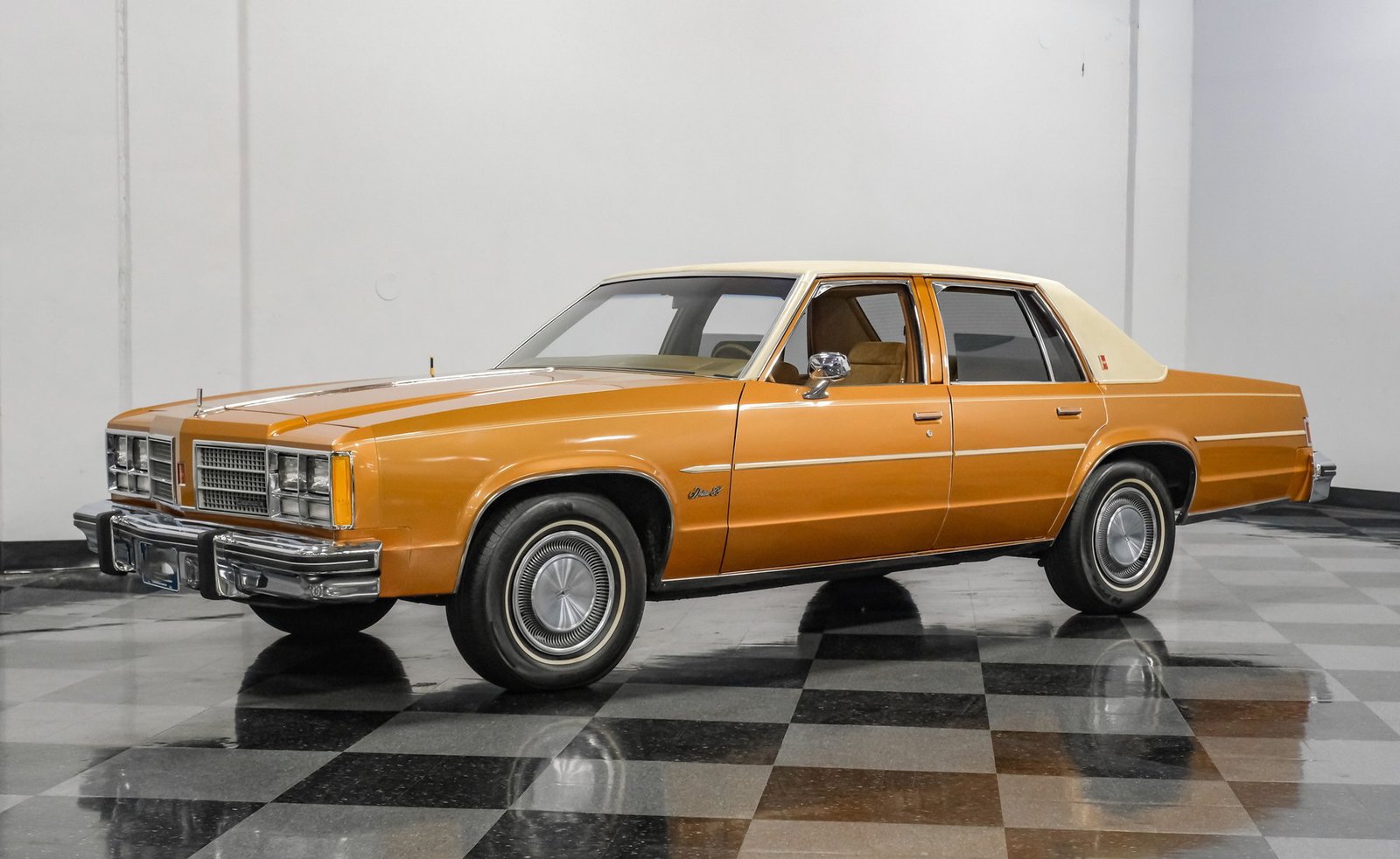 Oldsmobile 1978 Delta 88 Royale - Imagem 43