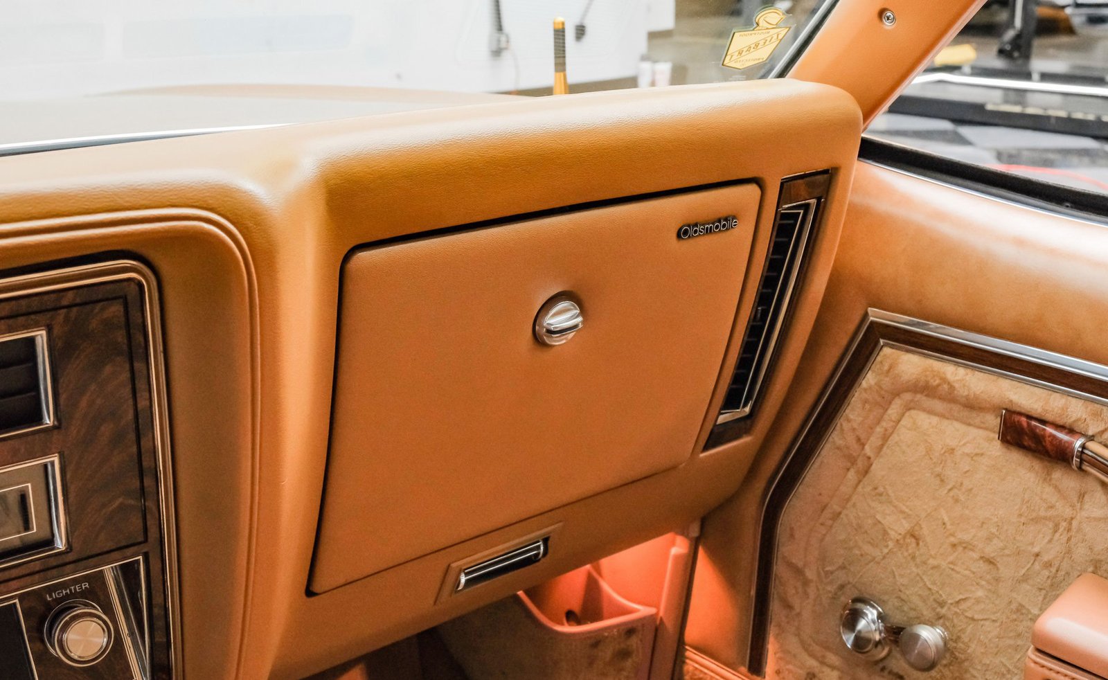Oldsmobile 1978 Delta 88 Royale - Imagem 11