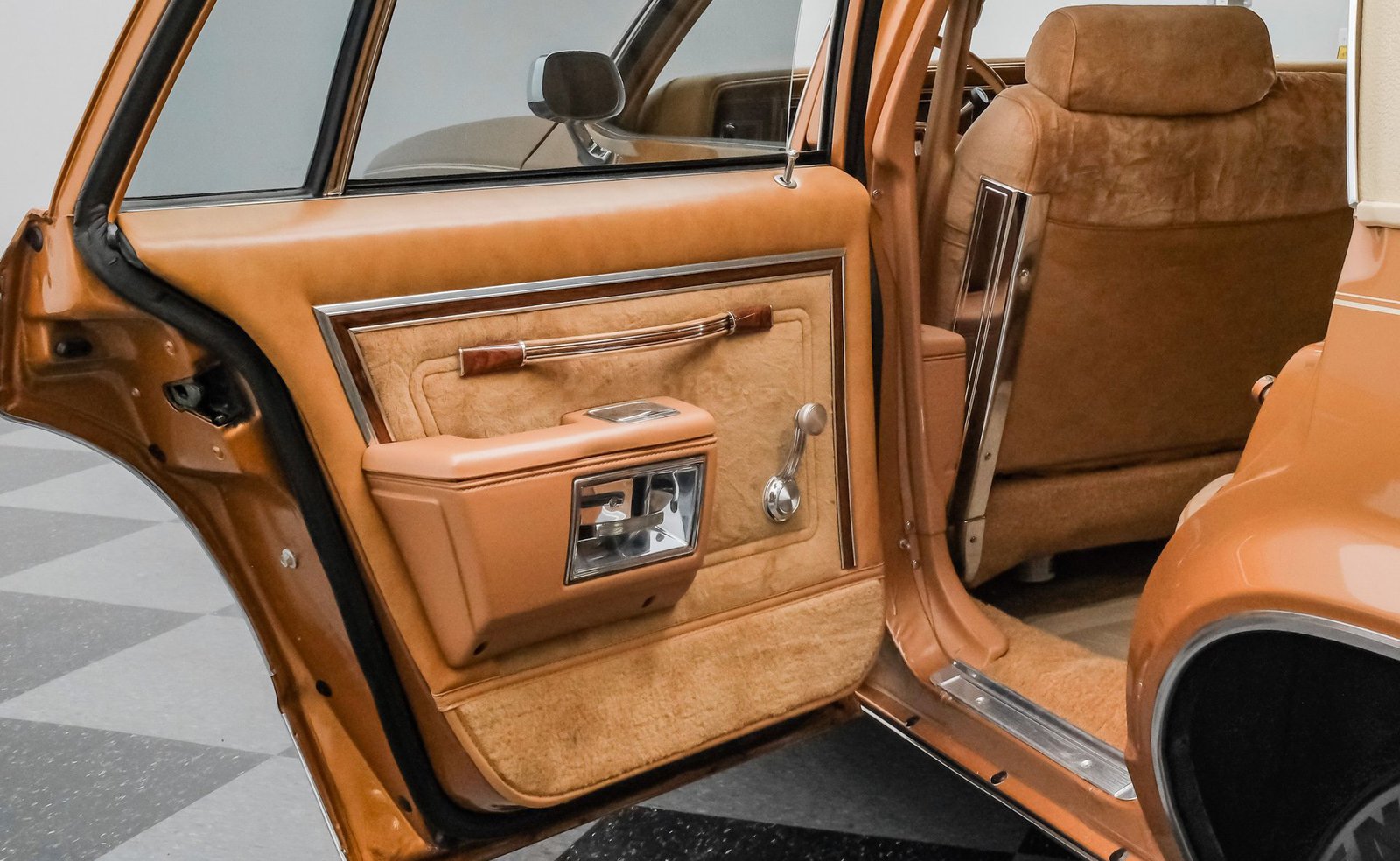 Oldsmobile 1978 Delta 88 Royale - Imagem 6