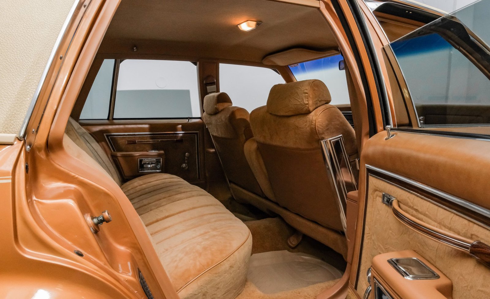 Oldsmobile 1978 Delta 88 Royale - Imagem 4