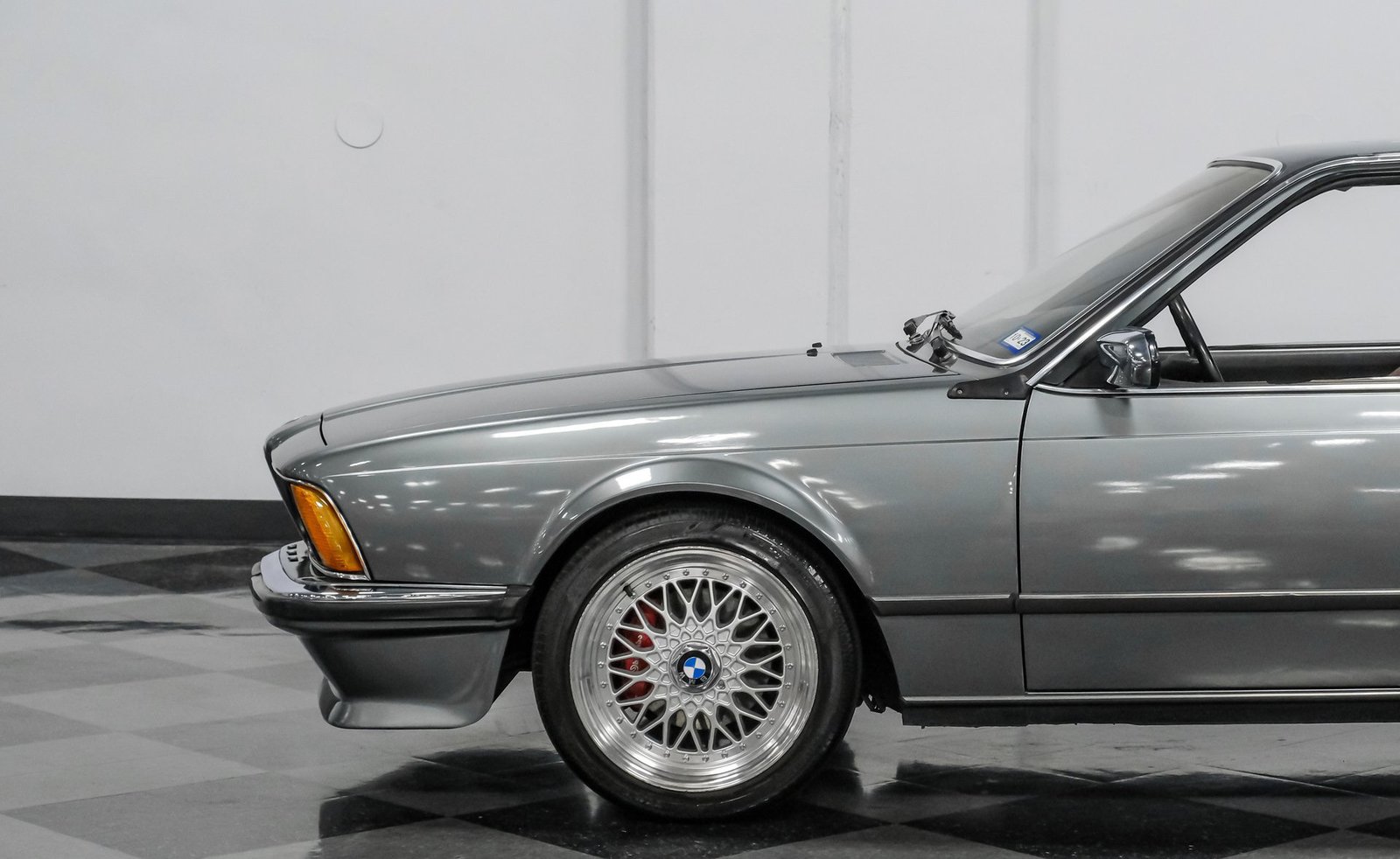 BMW 1983 633CSi - Imagem 29