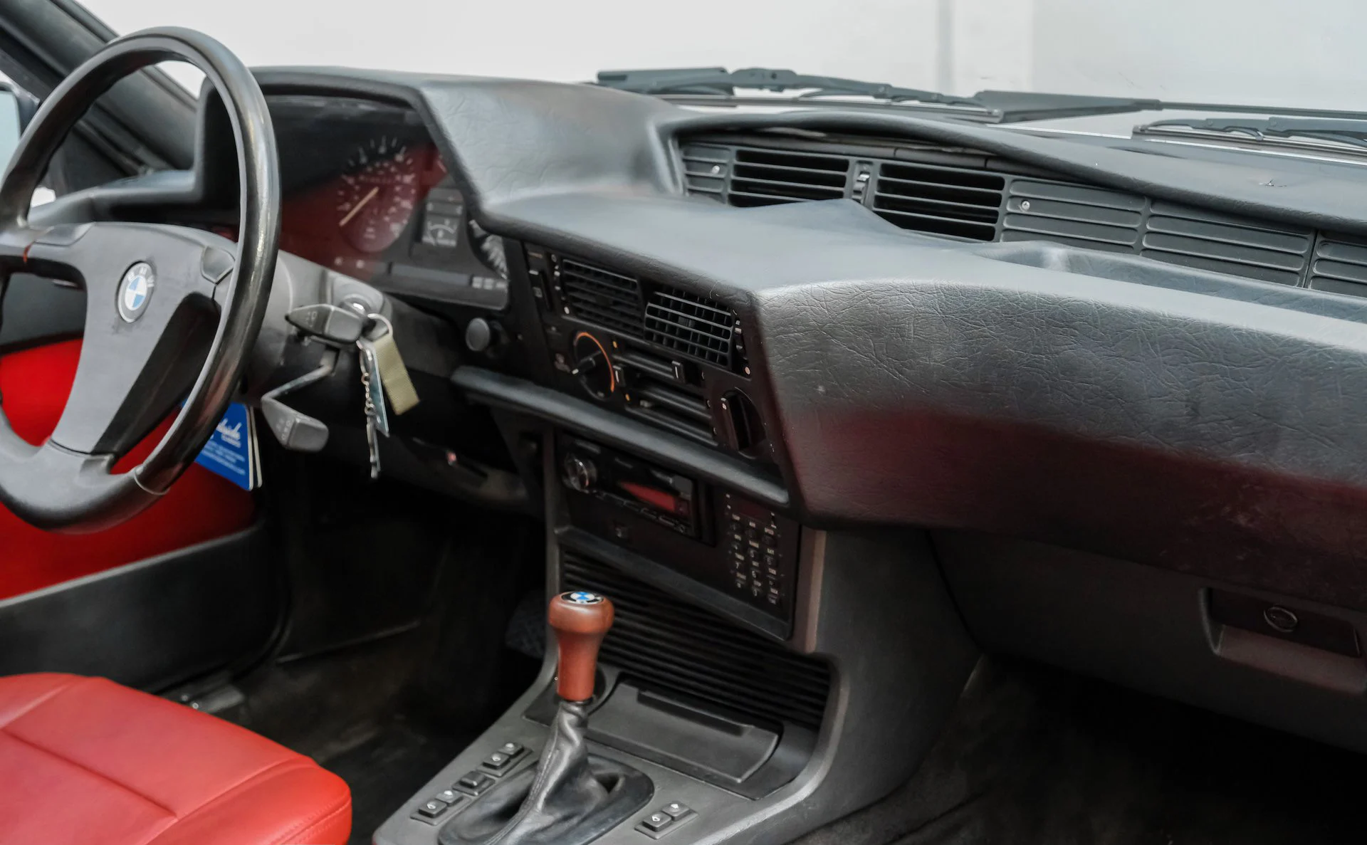 BMW 633CSi 1983 - foto 13