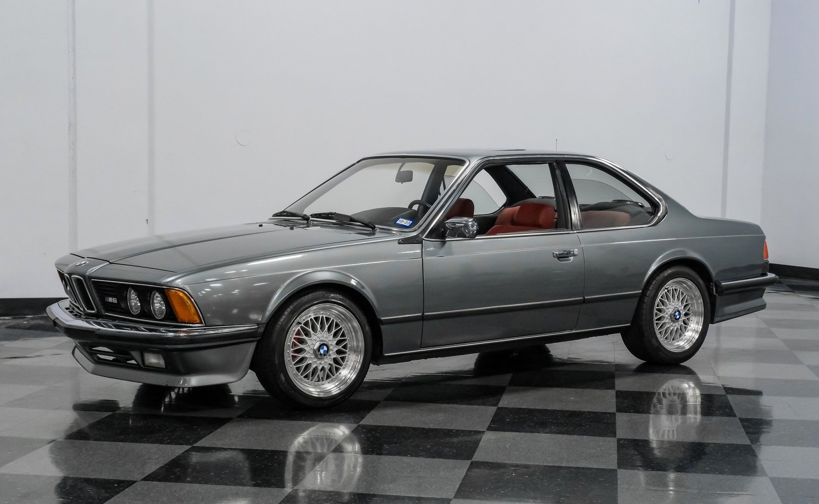 BMW 1983 633CSi - Imagem 36