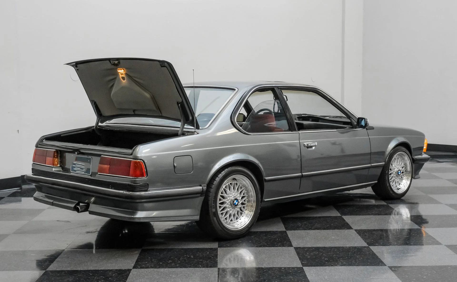 BMW 633CSi 1983 - foto 6