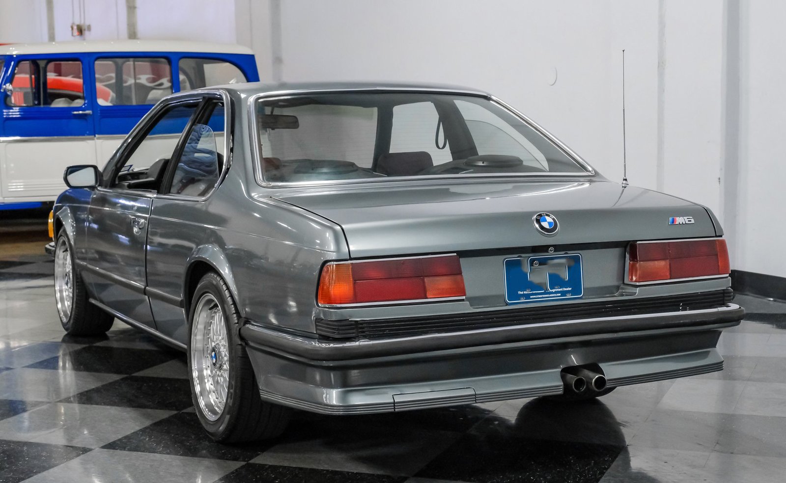 BMW 1983 633CSi - Imagem 3