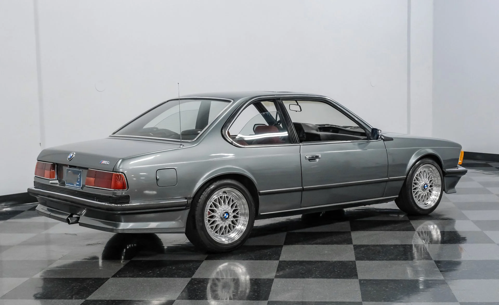 BMW 633CSi 1983 - foto 2