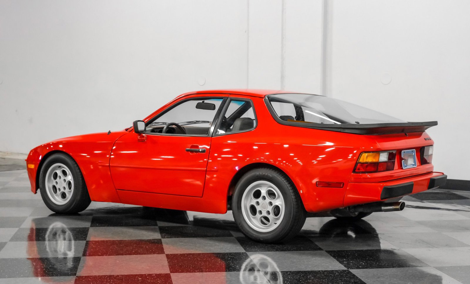 Porsche 1984 944 - Imagem 30