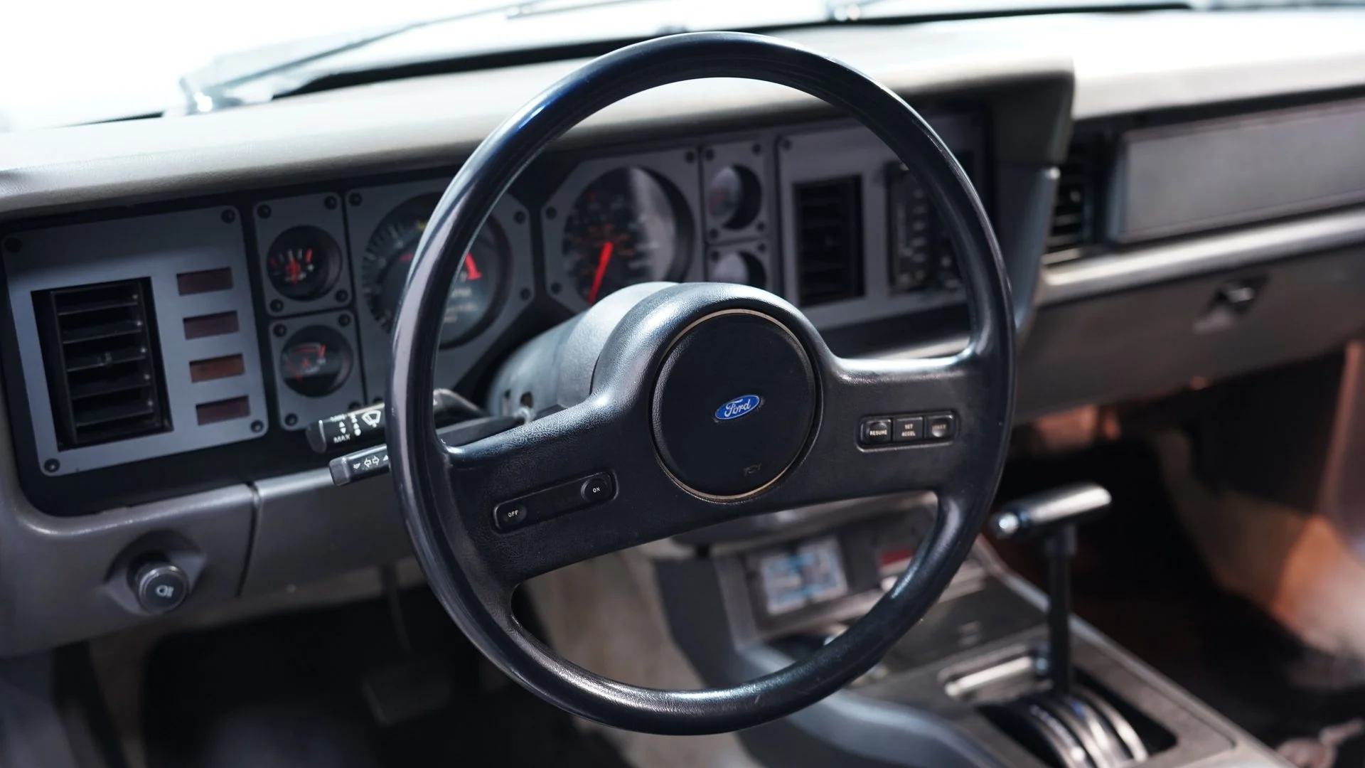 Ford Mustang LX Conversível 1986 - foto 16
